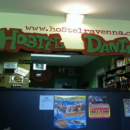 Hostel Dante *