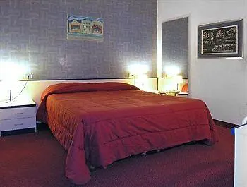 Hostel Dante
